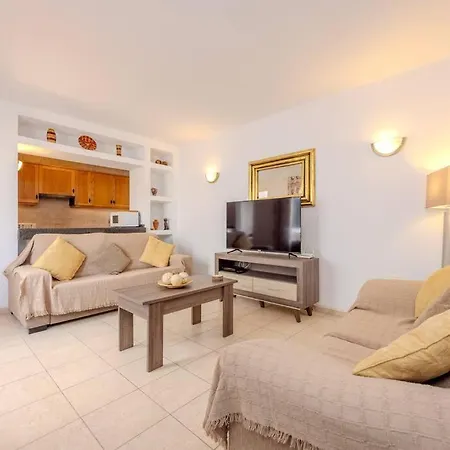 Palmeras 7 Apartment *